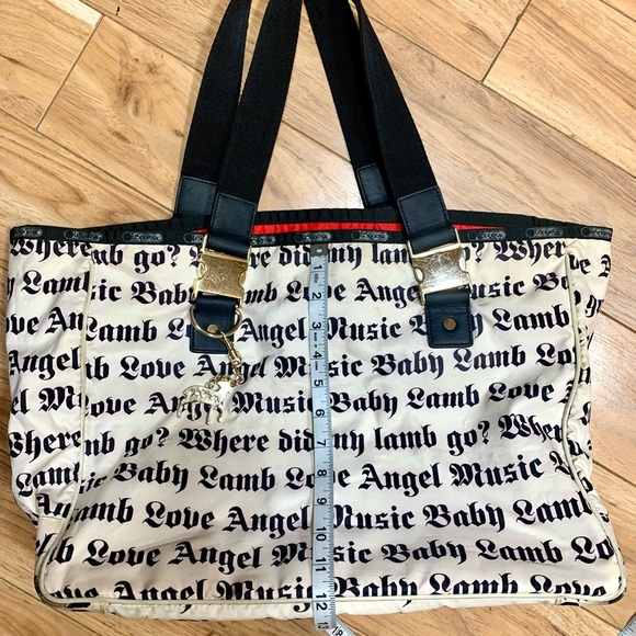 💋L.A.M.B. LeSportsac Tote💋 - Picture 2 of 11
